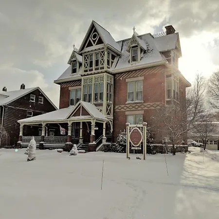 Spencer House Bed & Breakfast-2
